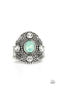 In The Limelight - Green Paparazzi Ring